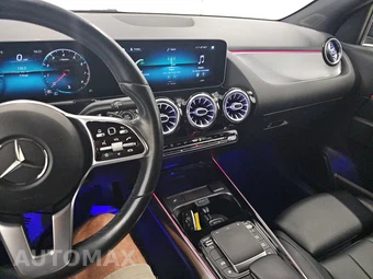 2021 Mercedes-Benz GLA 250 4MATIC - miniatura 11