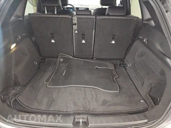 2021 Mercedes-Benz GLA 250 4MATIC - miniatura 16