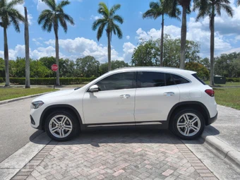 2021 Mercedes-Benz GLA 250 - miniatura 4