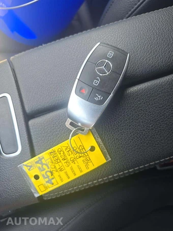 2021 Mercedes-Benz GLA 250 – miniatura 8