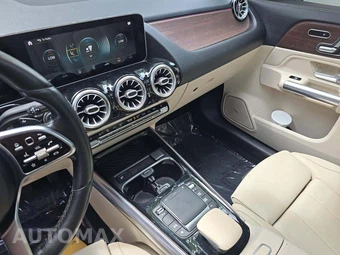 2021 Mercedes-Benz GLA 250 – miniatura 10
