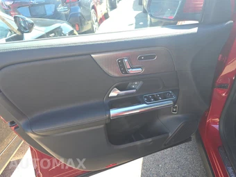2021 Mercedes-Benz GLA 250 – miniatura 9