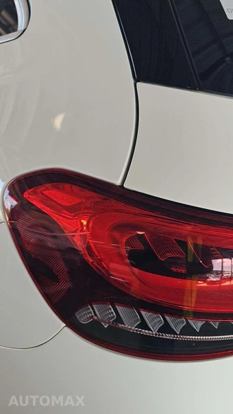 2021 Mercedes-Benz GLA 250 - miniatura 20