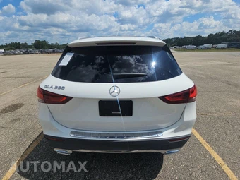 2021 Mercedes-Benz GLA 250 - miniatura 5