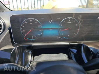 2021 Mercedes-Benz GLA 250 – miniatura 9