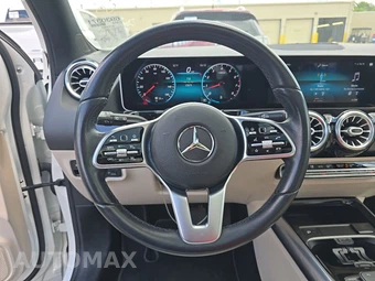 2021 Mercedes-Benz GLA 250 - miniatura 10