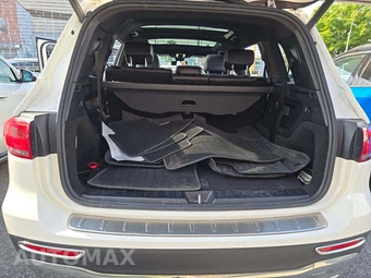 2021 Mercedes-Benz GLB 250 4MATIC – miniatura 14