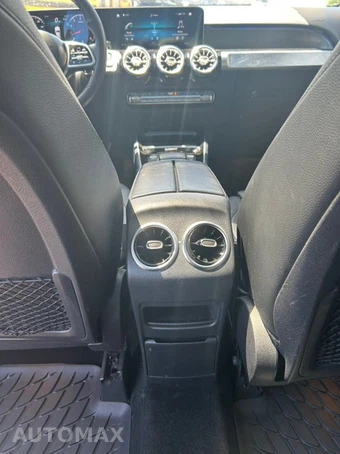 2021 Mercedes-Benz GLB 250 4MATIC - miniatura 11