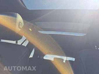 2021 Mercedes-Benz GLB 250 4MATIC – miniatura 12