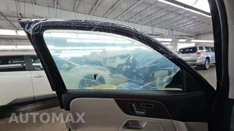 2021 Mercedes-Benz GLB 250 4MATIC – miniatura 2