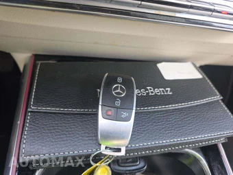 2021 Mercedes-Benz GLB 250 - miniatura 5