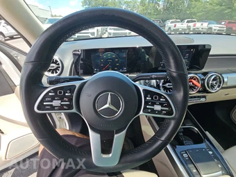 2021 Mercedes-Benz GLB 250 - miniatura 10