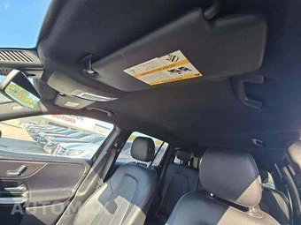 2021 Mercedes-Benz GLB 250 - miniatura 11
