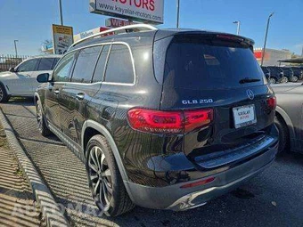 2021 Mercedes-Benz GLB 250 - miniatura 2