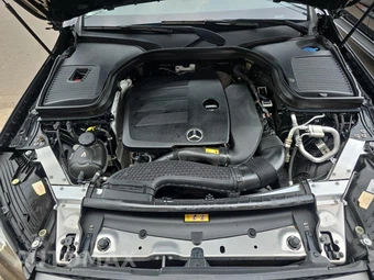 2021 Mercedes-Benz GLC 300 4MATIC - miniatura 18
