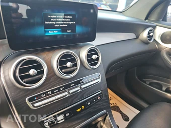 2021 Mercedes-Benz GLC 300 4MATIC - miniatura 11