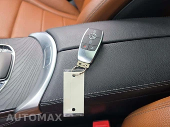 2021 Mercedes-Benz GLC 300 4MATIC - miniatura 8