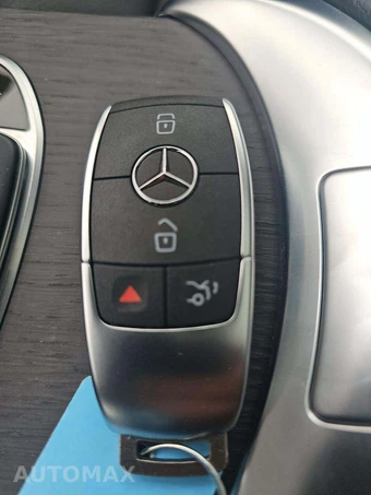 2021 Mercedes-Benz GLC 300 4MATIC - miniatura 8