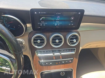 2021 Mercedes-Benz GLC 300 4MATIC - miniatura 11