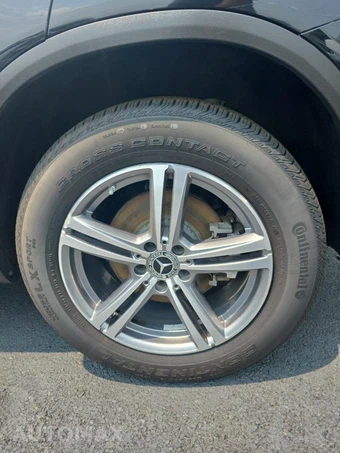 2021 Mercedes-Benz GLC 300 4MATIC - miniatura 11