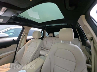 2021 Mercedes-Benz GLC 300 4MATIC - miniatura 11
