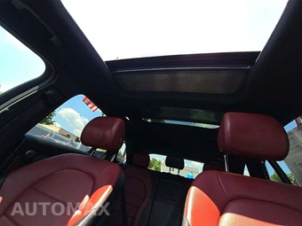2021 Mercedes-Benz GLC 300 4MATIC - miniatura 8