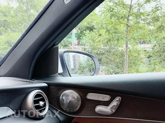 2021 Mercedes-Benz GLC 300 4MATIC - miniatura 12