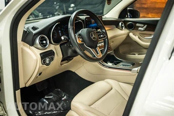 2021 Mercedes-Benz GLC 300 4MATIC - miniatura 9