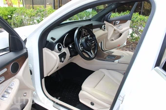 2021 Mercedes-Benz GLC 300 4MATIC - miniatura 21