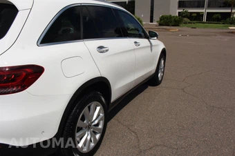 2021 Mercedes-Benz GLC 300 4MATIC - miniatura 9