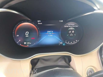 2021 Mercedes-Benz GLC 300 4MATIC - miniatura 9