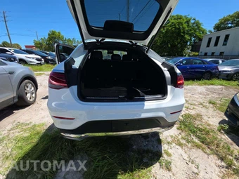 2021 Mercedes-Benz GLC 300 4MATIC - miniatura 14