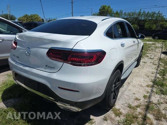 2021 Mercedes-Benz GLC 300 4MATIC - miniatura 3