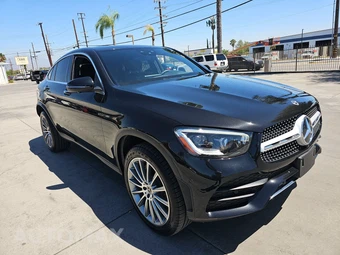 2021 Mercedes-Benz GLC 300 4MATIC - miniatura 3