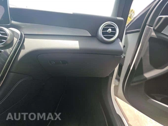 2021 Mercedes-Benz GLC 300 – miniatura 19
