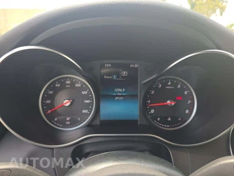 2021 Mercedes-Benz GLC 300 – miniatura 9