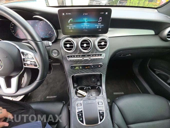 2021 Mercedes-Benz GLC 300 – miniatura 7