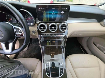 2021 Mercedes-Benz GLC 300 – miniatura 10