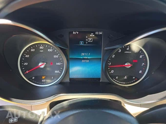 2021 Mercedes-Benz GLC 300 – miniatura 9