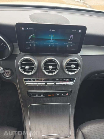 2021 Mercedes-Benz GLC 300 - miniatura 10