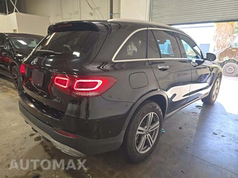 2021 Mercedes-Benz GLC 300 - miniatura 3