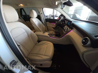 2021 Mercedes-Benz GLC 300 – miniatura 18