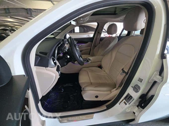 2021 Mercedes-Benz GLC 300 - miniatura 6