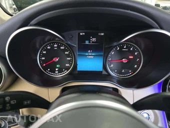 2021 Mercedes-Benz GLC 300 - miniatura 9