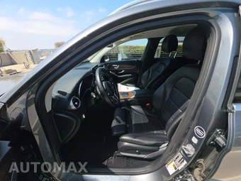 2021 Mercedes-Benz GLC 300 - miniatura 3