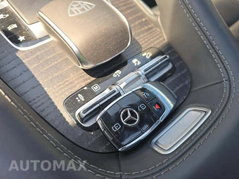 2021 Mercedes-Benz Maybach GLS 600 4MATIC - miniatura 8