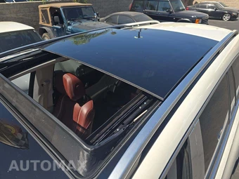 2021 Mercedes-Benz Maybach GLS 600 4MATIC – miniatura 12