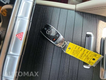 2021 Mercedes-Benz Maybach GLS 600 4MATIC – miniatura 5
