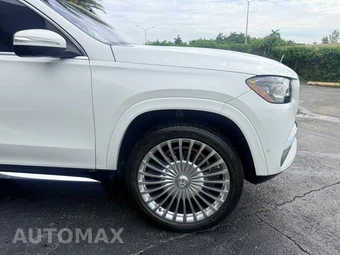 2021 Mercedes-Benz Maybach GLS 600 4MATIC - miniatura 13