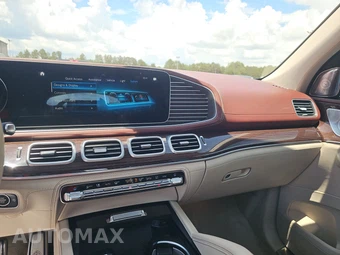 2021 Mercedes-Benz Maybach GLS 600 4MATIC – miniatura 11